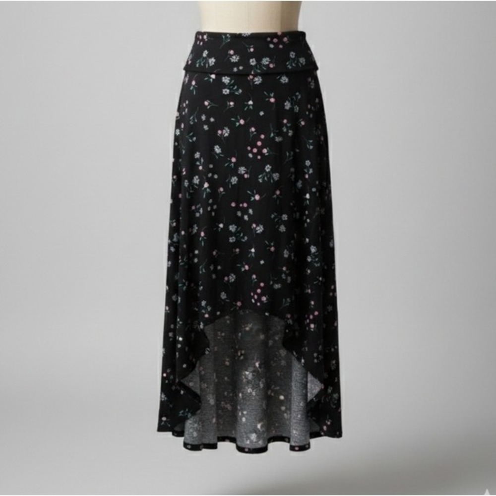 LuLaRoe Olivia High-Low Maxi Skirt with a Floral Print Woman's‎ Small